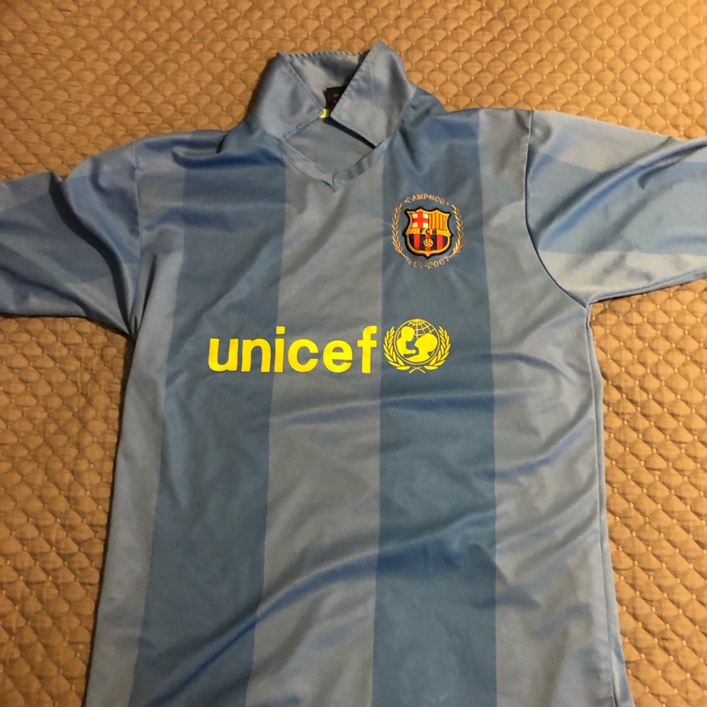 FC Barcelona Jersey looks new
